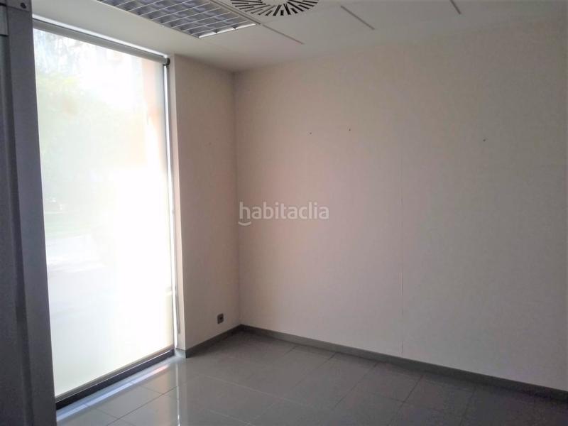 Foto e7ac0974-9591-453d-ad3f-dcebf94e762a. Local comercial a Garbinet - Parque de las Avenidas Alicante