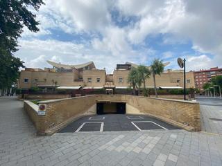 Parking coche  C/ rosa sensat. Solvia inmobiliaria  garaje barcelona