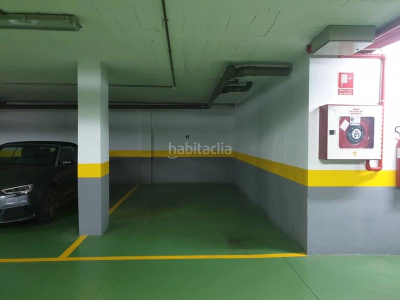 Foto 9c3629e4-febe-467e-bda5-1cb497b72fe0. Parking coche solvia inmobiliaria garaje en Calahonda Mijas
