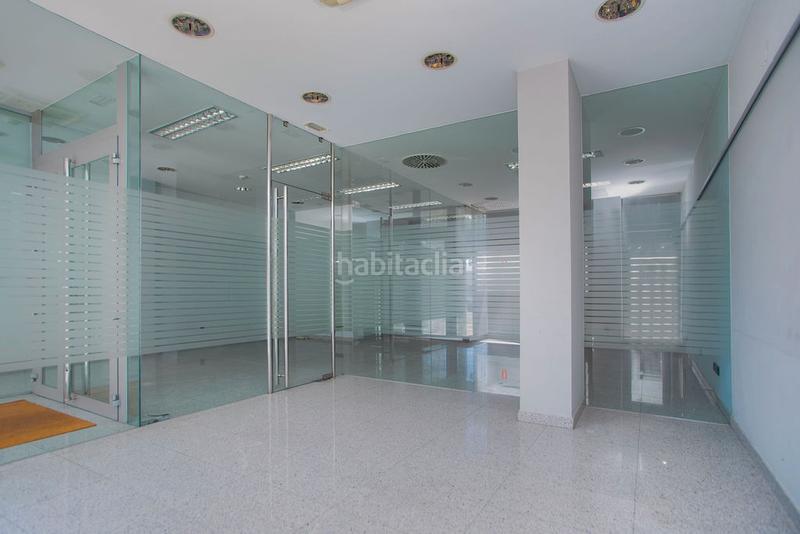 Foto 75725767-b8be-4230-8d4c-d95c3d5147fe. Geschäftsraum in Piñeiros - Freixeiro Narón