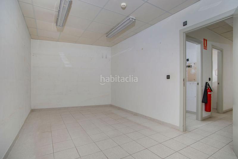 Foto da31a29a-0ae0-4f9a-b618-8a99cabc9329. Geschäftsraum in Piñeiros - Freixeiro Narón