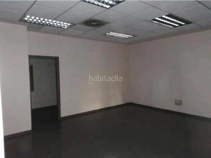 Foto ab454eec-8c7c-4c1a-a623-ba3540adfdd0. Geschäftsraum in Barris Marítims Tarragona