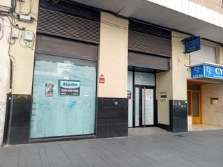 Business premise in Av/ Republica Argentina