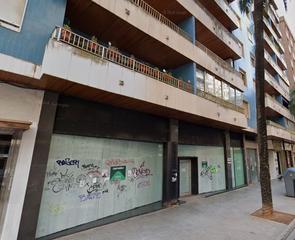 Location Local commercial  Ps/ germanias. Solvia inmobiliaria  locales gandia