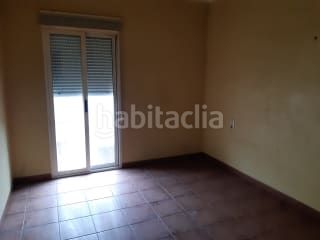 Foto 558bb6ce-c59a-43c6-b510-a3a90f255052. Casa aparellada a Chella