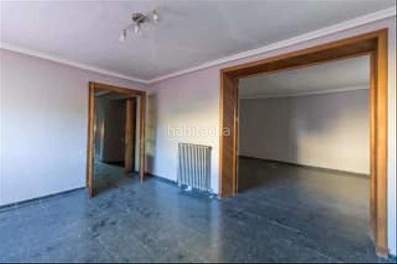 Foto 0ba3908e-5d84-41ba-8f72-8852f33a538a. Casa aparellada a Fréscano