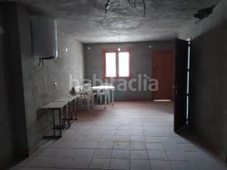 Foto 967fa1c3-570d-4b8f-9092-faf1f3fb5076. Casa aparellada a Válor