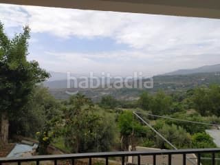 Foto a292d010-7855-44fd-8532-70bb3f9a716c. Casa aparellada a Válor
