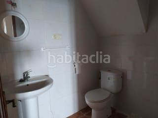 Foto f7b83ef8-77ed-4c1f-94c1-0dce0ad7efdd. Casa aparellada a Válor