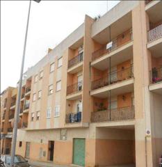 Aparcament cotxe  C/ poeta ernesto nebot. Solvia inmobiliaria  garaje alcora l