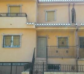 Casa aparellada  C/ marina pineda. Solvia inmobiliaria  chalet adosado moraleda de zafayona