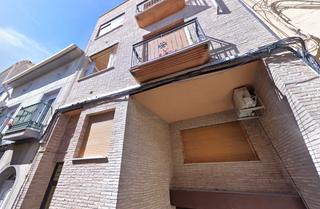 Pis  C/ vazquez. Solvia inmobiliaria  piso calasparra