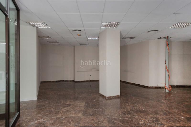 Foto d164f986-4503-4c49-a62b-61211f6692ac. Location local commercial dans Martos