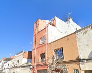 Pis  C/ felip ii. Solvia inmobiliaria  piso terrassa