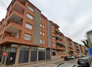 Pis  C/ catalunya. Solvia inmobiliaria  piso montcada i reixac