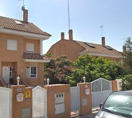 Pis  C/ navia. Solvia inmobiliaria  piso villaviciosa de odón
