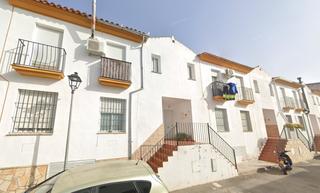 Pis  C/ a la viñilla. Solvia inmobiliaria  piso torre alháquime