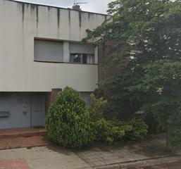 Doppelhaus  C/ tagamanent. Solvia inmobiliaria  chalet adosado garriga la