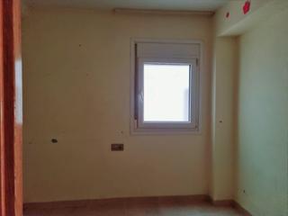 Pis  Paseo del centre. Solvia inmobiliaria  piso ampolla la