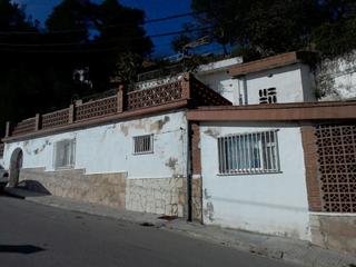 Xalet  C/ migjorn. Solvia inmobiliaria  casa vallirana