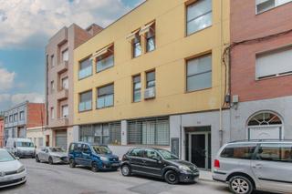 Pis  C/ sorolla. Solvia inmobiliaria  piso sabadell