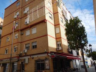 Appartement  C/ navarro caro. Solvia inmobiliaria  piso tomares