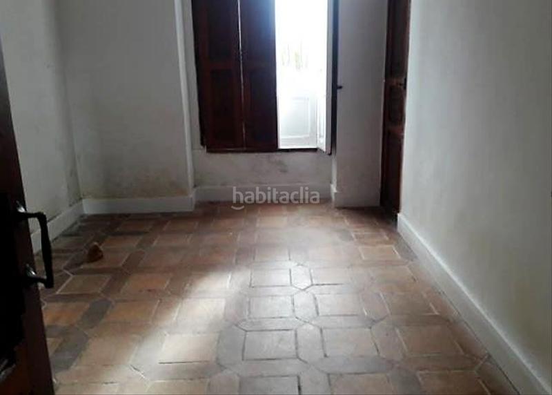 Foto 71b2e6d5-1980-49fe-a9b2-f06ea0678268. Finca rústica solvia inmobiliaria terreno con edificación en Requena