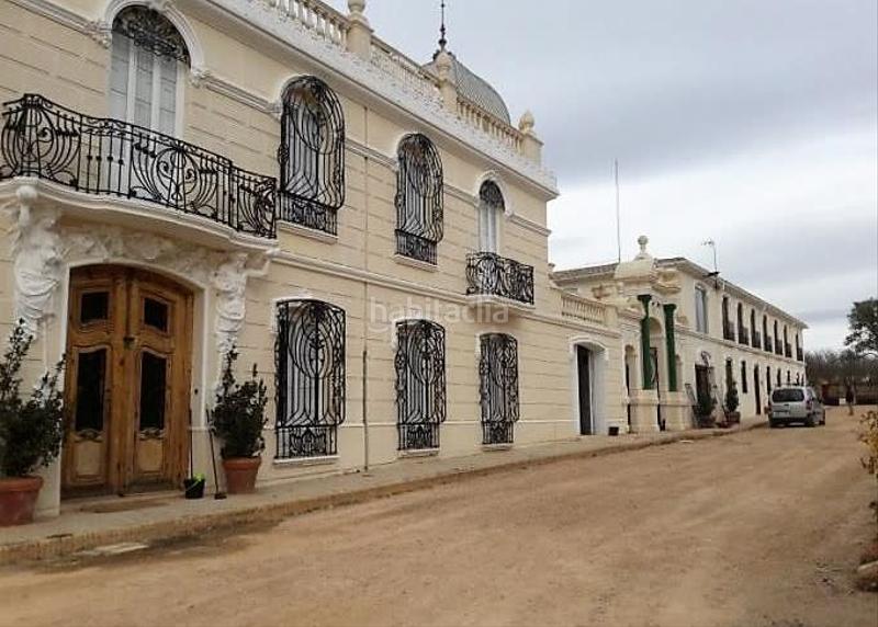 Foto 94ef3e07-6e32-41fb-86c1-d0510aeea01b. Finca rústica solvia inmobiliaria terreno con edificación en Requena