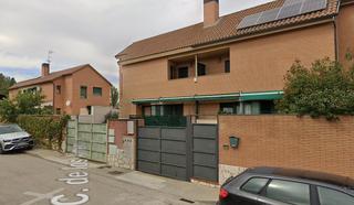 Maison jumelée  C/ almendros. Solvia inmobiliaria  chalet adosado aranjuez