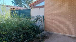 Maison jumelée  C/ venta del cojo. Solvia inmobiliaria  chalet adosado escalona