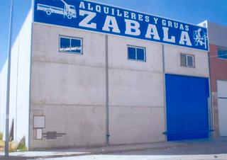 Nau industrial  C/ plateros. Solvia inmobiliaria  nave industrial utrera