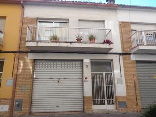 Doppelhaus  C/ torras i bages. Solvia inmobiliaria  chalet adosado salt
