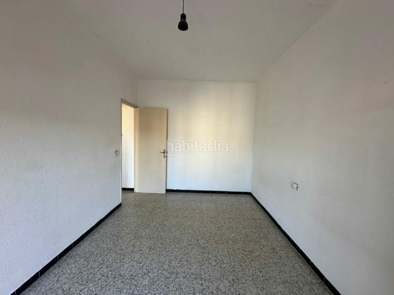 Foto 62c1fd0c-57c0-4e64-9388-328cb8ced60c. Piso solvia inmobiliaria piso en Carretera de Roses-Fossos Figueres