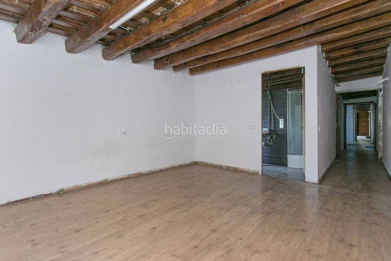 Foto f3b8138f-1e07-46cf-bd94-4567bc60f175. Appartamento in Raval Barcelona