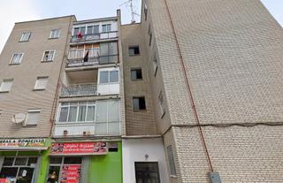 Pis  C/ río alberche. Solvia inmobiliaria  piso navalcarnero