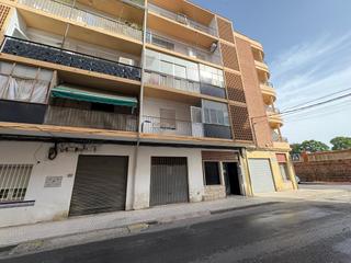Appartamento  C/ martínez de la rosa. Solvia inmobiliaria  piso linares