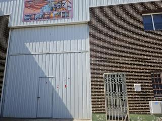 Fabrikhalle  Polígono industrial la mora. Solvia inmobiliaria  nave industrial cistérniga