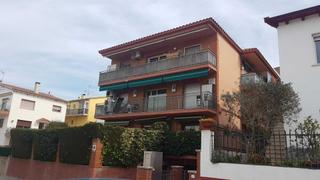 Appartement  C/ valencia. Solvia inmobiliaria  piso martorelles