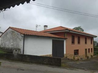 Chalet  Pr lugar parades. Solvia inmobiliaria  chalet independiente regueras las
