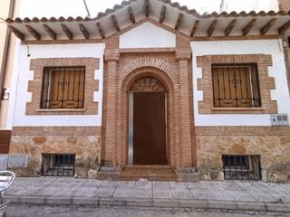 Chalet  C/ la piedad. Solvia inmobiliaria  casa cabezamesada