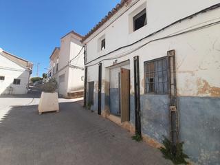 Xalet  C/ garcilaso. Solvia inmobiliaria  casa llíria