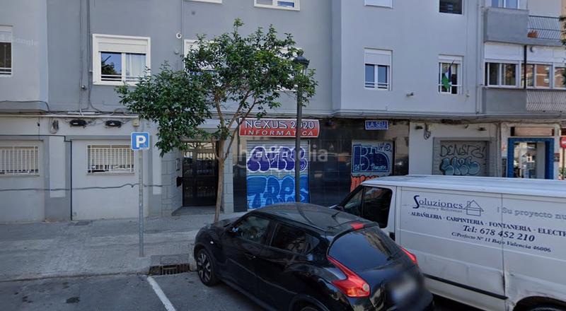 Foto c845d42f-b3c1-4ca6-941d-97736d84b53f. Local comercial solvia inmobiliaria locales en Trinitat Valencia