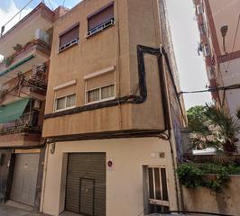 Pis  C/ sant cebrià. Solvia inmobiliaria  piso badalona