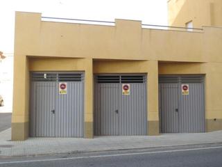 Aparcament cotxe  C/ mayor. Solvia inmobiliaria  garaje cartagena