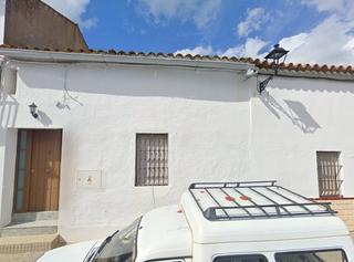Erdgeschoss  Av. santa marina. Solvia inmobiliaria  casa planta baja aracena