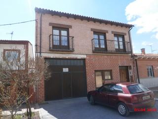 Xalet  C/ san lázaro. Solvia inmobiliaria  casa medina del campo