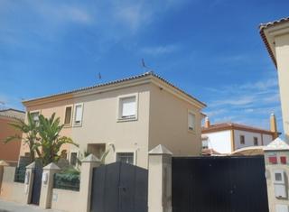 Doppelhaus  Cm cantalobo. Solvia inmobiliaria  chalet adosado espartinas