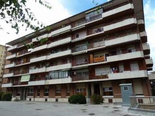 Parking coche  Av roma. Solvia inmobiliaria  garaje manlleu