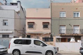 Chalet  C/ vista alegre. Solvia inmobiliaria  casa mataró
