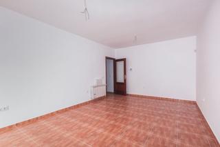 Appartement  C/ orellana. Solvia inmobiliaria  piso don benito